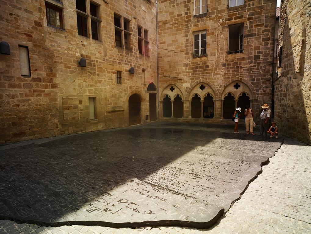 Studio De La Halle. Figeac Exteriér fotografie